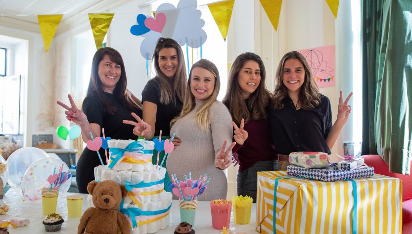 how much to spend on baby shower gifts