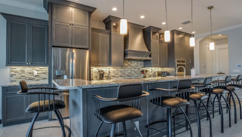 Kitchen Color and lighting Idea 4
