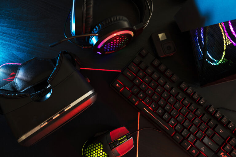 The Best 5 Gaming Gadgets for PC Gamers